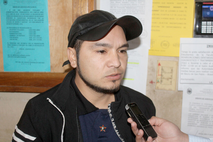 ALBERTO QUISPE DIRIGENTE ESTUDIANTIL