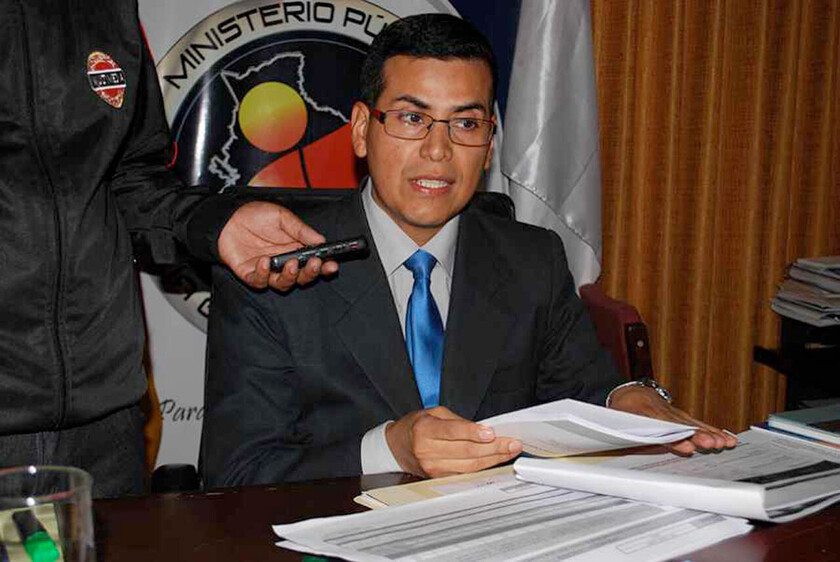 GILBERT MUÑOZ EX FISCAL DE DISTRITO DE TARIJA