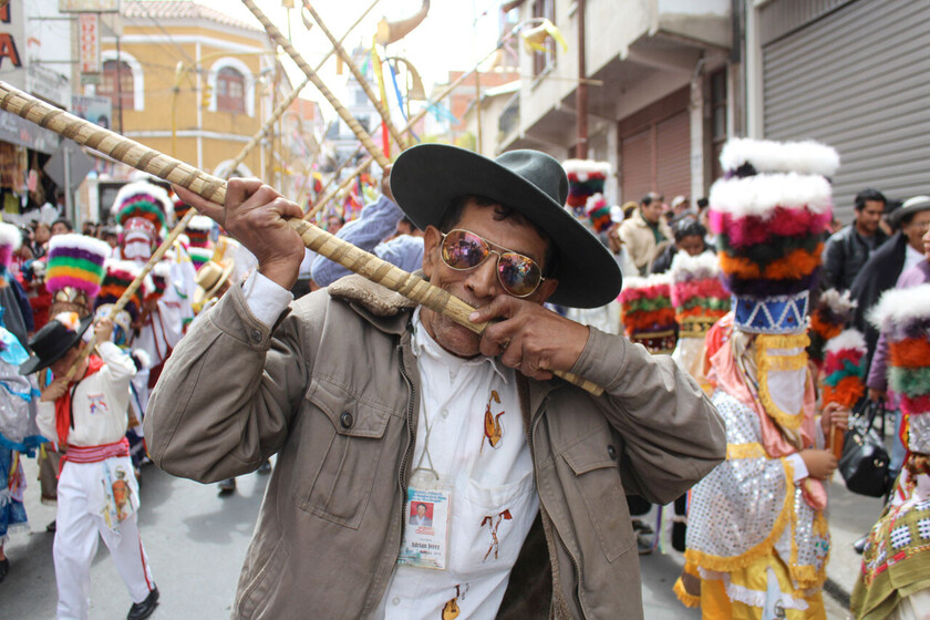 LA ESCOLTA DE CAÑEROS TARIJA