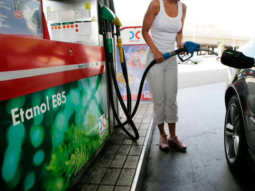 Etanol-como-biocombustible-(foto-referencial-tomada-de-internet)