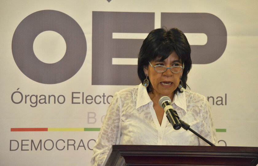 CONFERENCIA DE PRENSA DE LA PRESIDENTA DEL TSE KATTY URIONA