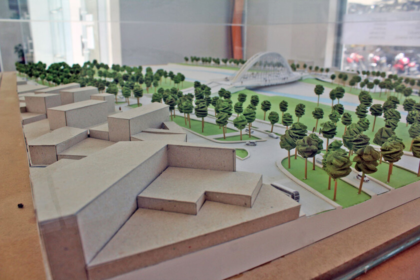 MAQUETA DEL PUENTE 4 DE JULIO TARIJA