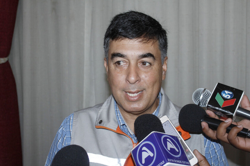 GUSTAVO RUIZ DIRECTOR DE CULTURA TARIJA