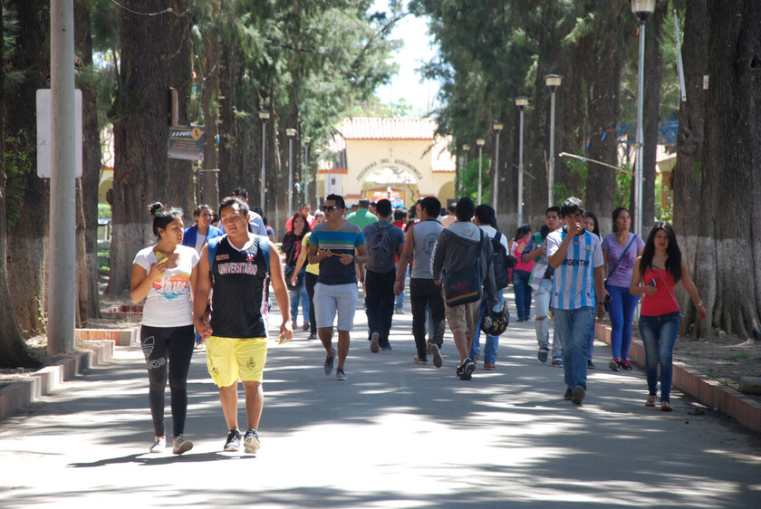 CAMPUS UNIVERSITARIO EN TARIJA