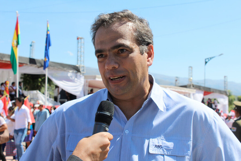 FOAD AMAS GERENTE REGIONAL DE LA ABC TARIJA