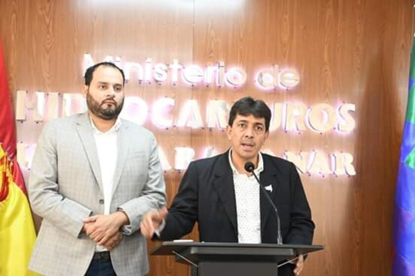 Victor Hugo Zamora y el presidente de YPFB