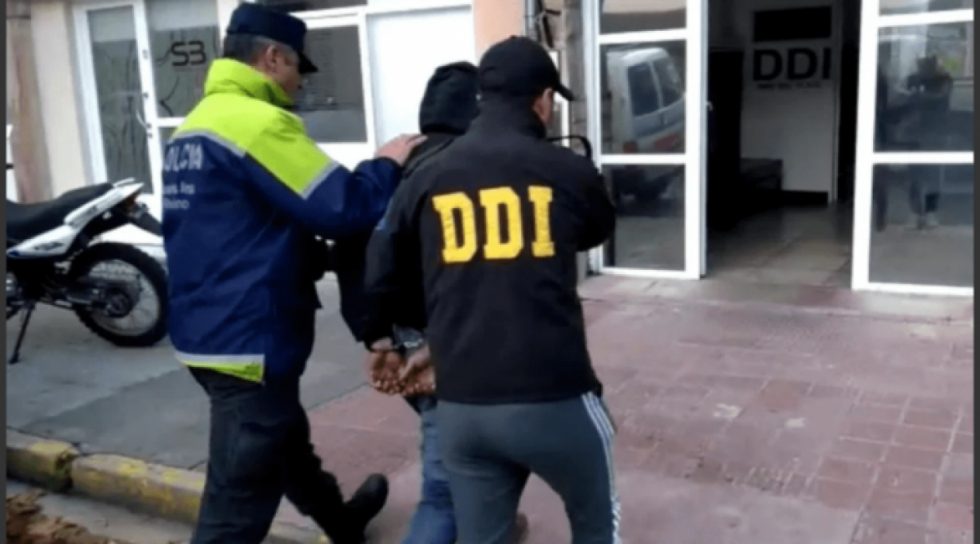Cae hombre que violó reiteradamente a hijastra