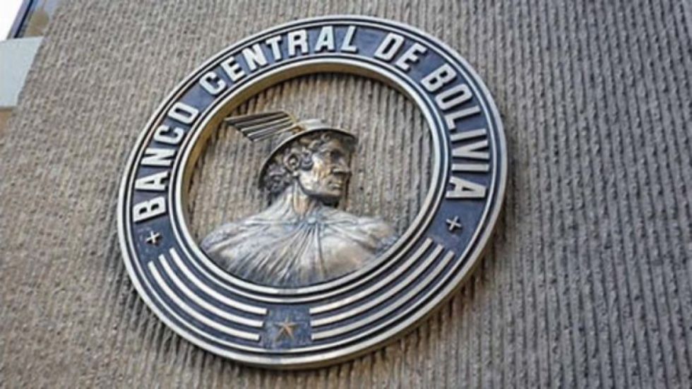 BCB niega intención de modificar el tipo de cambio y asegura estabilidad económica