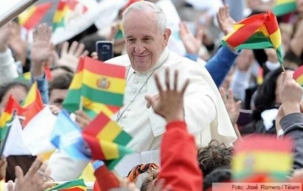 A un año de la visita de Francisco, la tensión entre Iglesia y Gobierno se mantiene