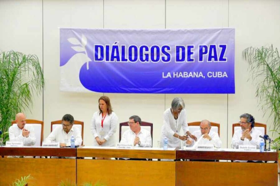 Colombia abre capítulo de la paz con histórico acuerdo