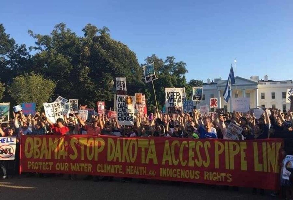 El conflicto extractivista en  EEUU: indígenas vs oleoducto