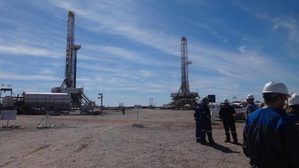Argentina y los claroscuros  de su gran ilusión petrolera