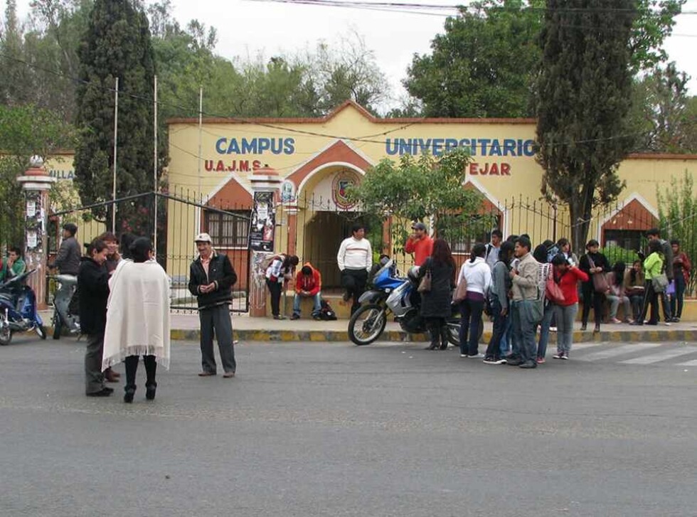 La “U” expulsa a su primer docente por acoso sexual
