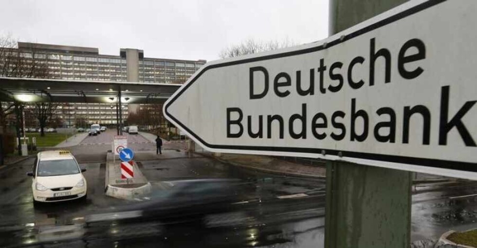 Alemania repatria su oro y reduce sus reservas en dólares