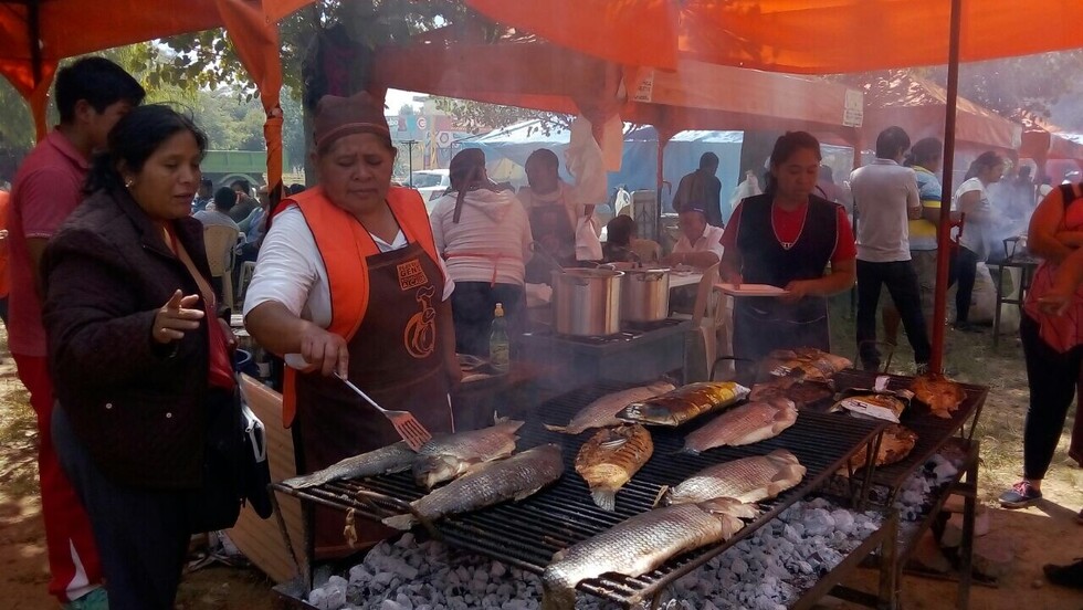 Feria del Pescado se desarrolla con éxito en el Parque Temático