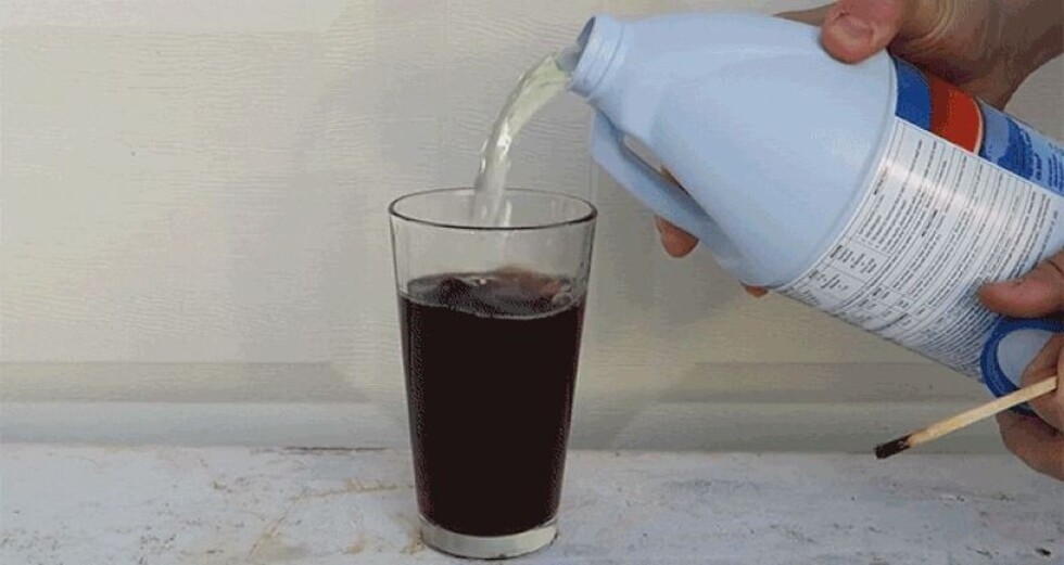 Tomó lavandina con soda para quitarse la vida