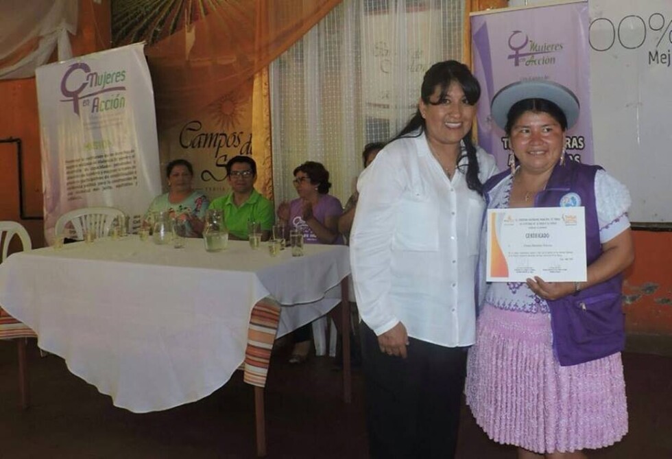 Municipio reconoció a 10 Trabajadoras Asalariadas del Hogar de la asociación 30 de marzo