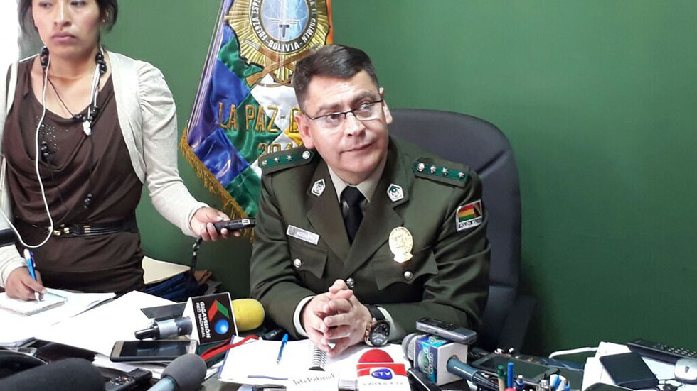 Cae presunta estafadora que ofrecía cargo en YPFB