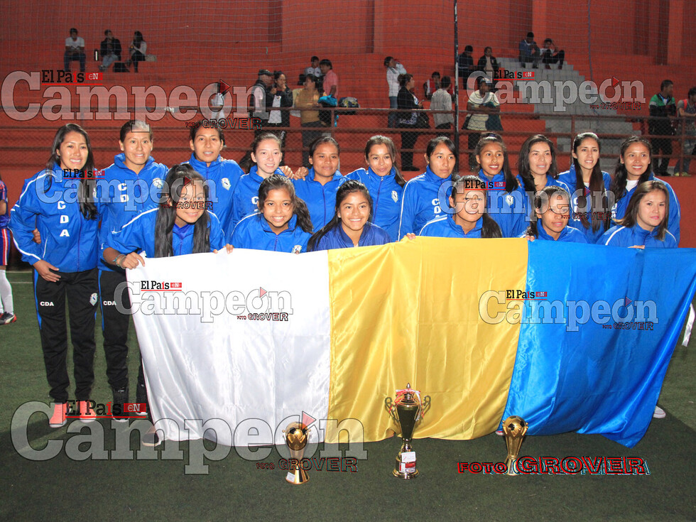 Andalucía y San Martín inician el Femenino propinando goleadas