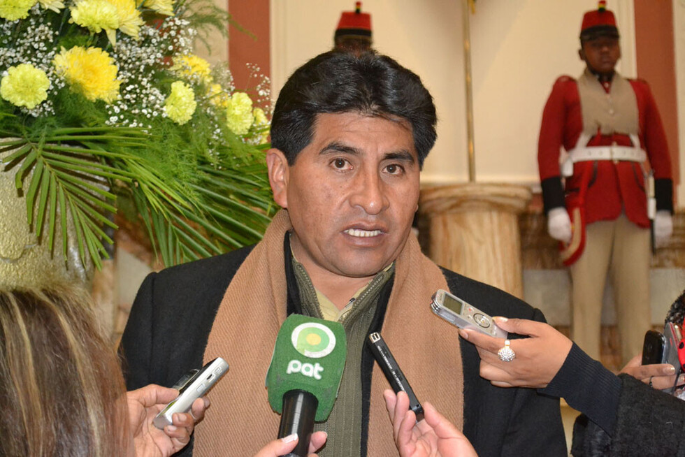 Linera afirma que nuevo palacio es del pueblo