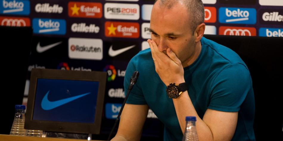 Iniesta anuncia que dejará Barça a final de temporada