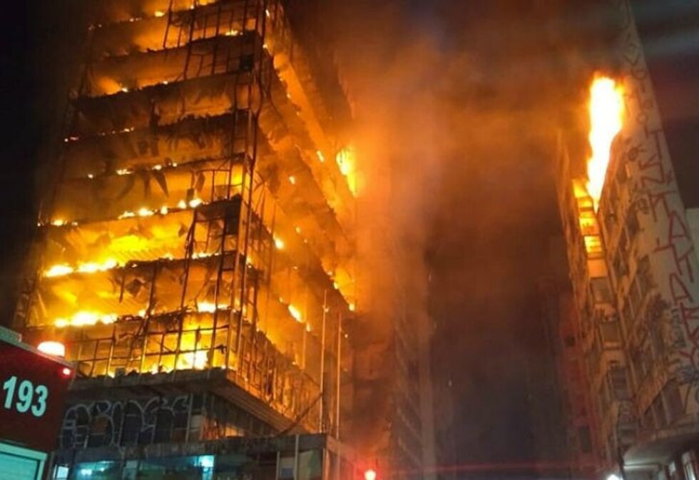Brasil: al menos un muerto en incendio y derrumbe de un edificio