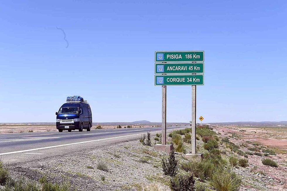 Policía confirma 6 fallecidos y 9 heridos en accidente en tramo Pisiga-Oruro