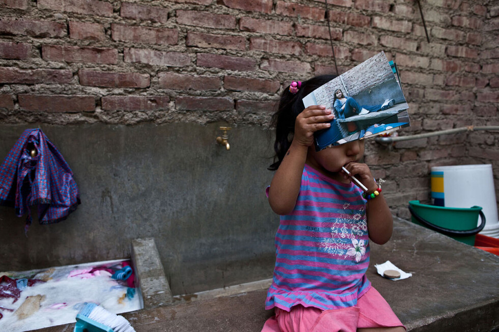 “Ángeles condenados”: 615 niños en las cárceles de Bolivia
