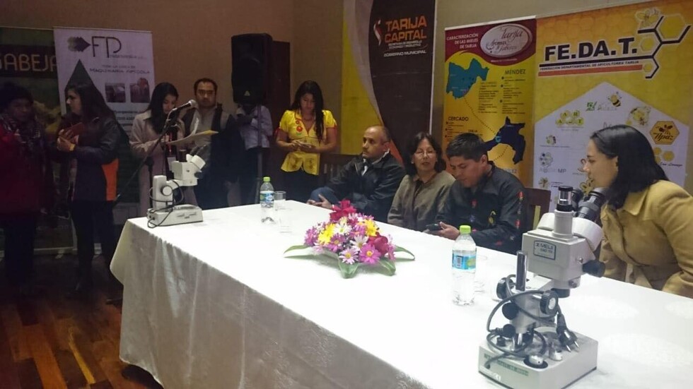 Colombia, Ecuador, Perú y Bolivia participan del primer Tour Apícola Internacional en Tarija