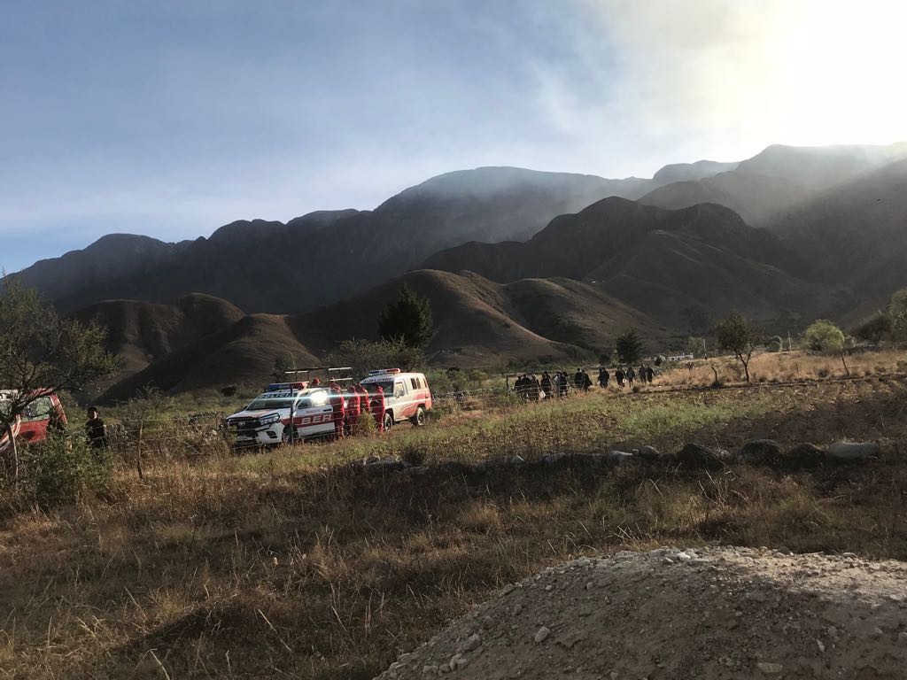 Incendio en Pinos está controlado en un 80%