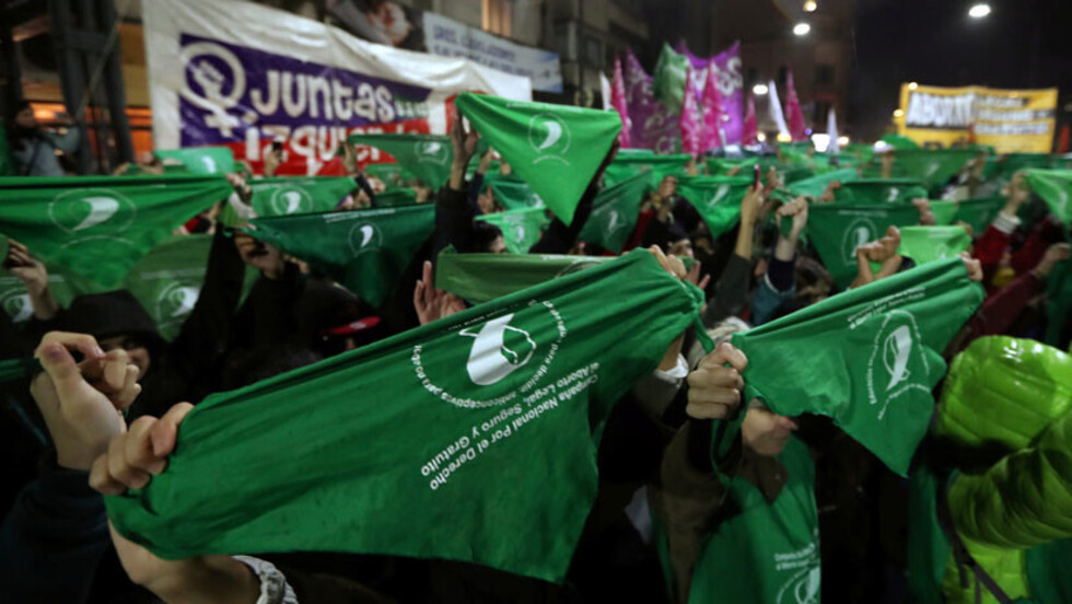 Argentina en vilo: el Congreso define voto a voto la legalización del aborto