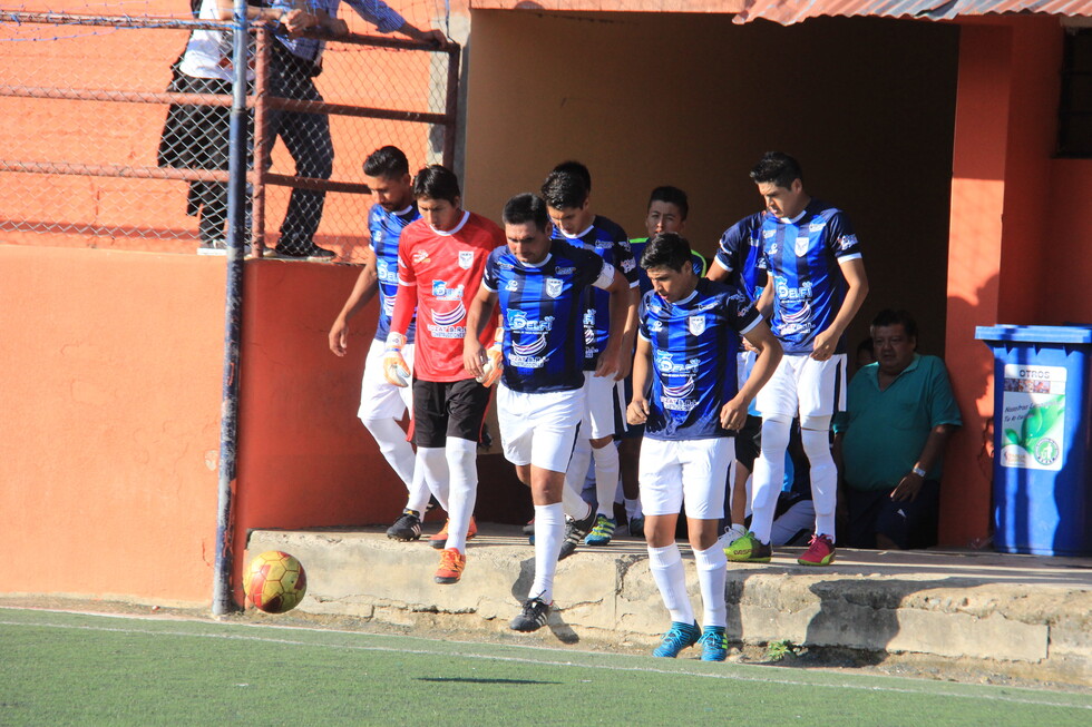 Juegan 2 compromisos de Primera A esta tarde
