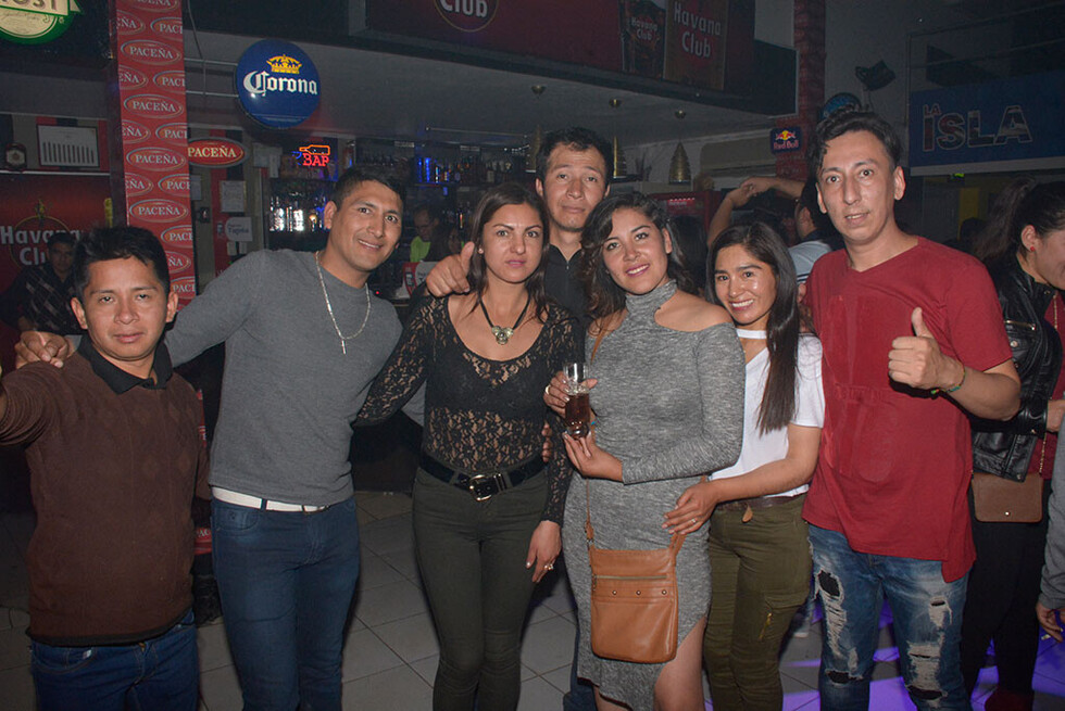 A mover  el cuerpo con salsa