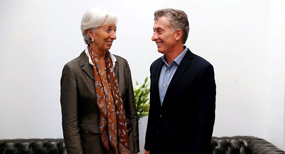 Grecia aspira a cerrar su rescate financiero