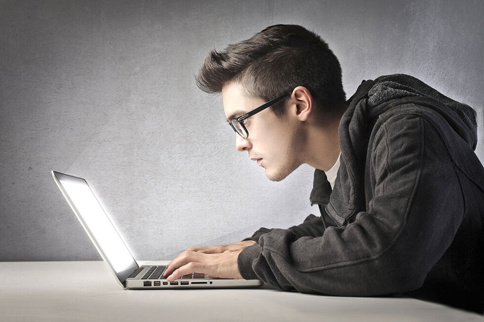 ¿Cuándo usar gafas de descanso?