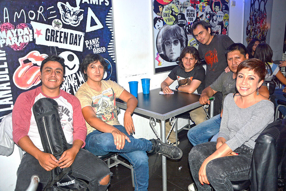 Música en vivo en la chura Tarija