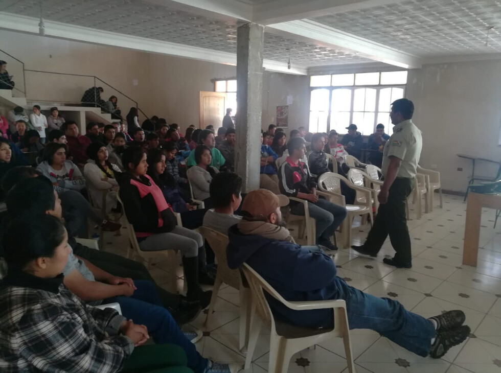 Policía inicia ciclo preventivo con charlas en San Andrés