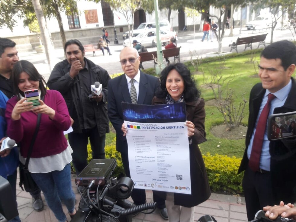 UCB lanza Congreso Internacional de Investigación Científica