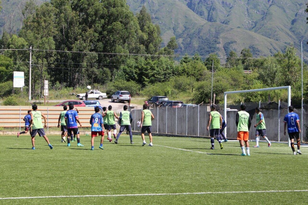 Desde la Alcaldía indican que el campo deportivo Los Chapacos debe ser compartido por vecinos y clubes