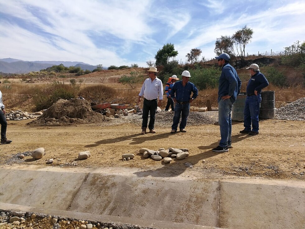 Camino Cruce Panamericano-la Choza-San Isidro registra avance físico del 62%