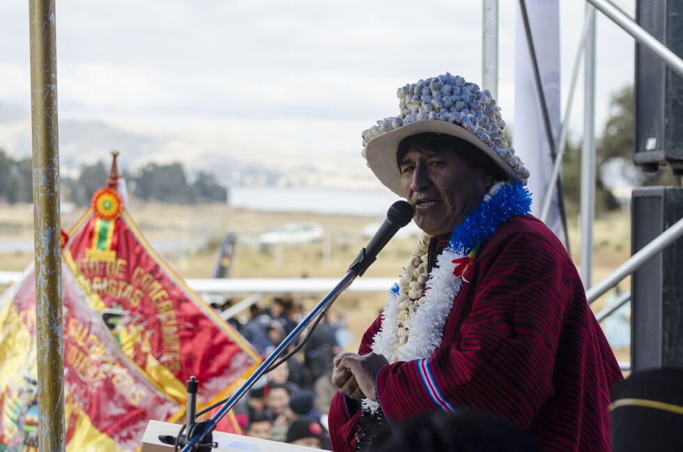 Evo reconoce estar sorprendido de encontrar cafetales y no cocales en Caranavi