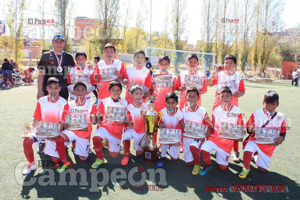 Postales de premiación de la Copa Tarija la Linda