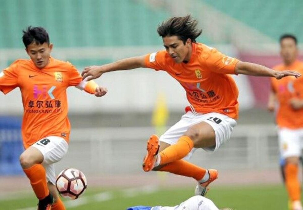 Martins queda fuera de los planes del Wuhan Zall
