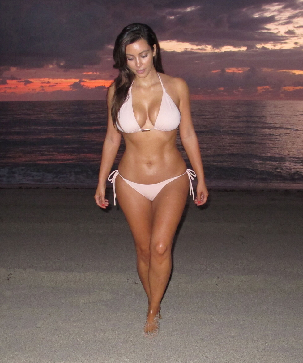 Kim subió fotos en bikini y dicen que usó Photoshop