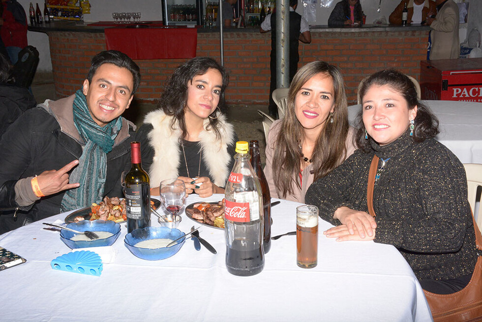 Fin de semana  en el local  Entre Tiempo