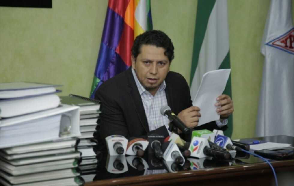 Argentina tensa relación con Bolivia tras impago de gas