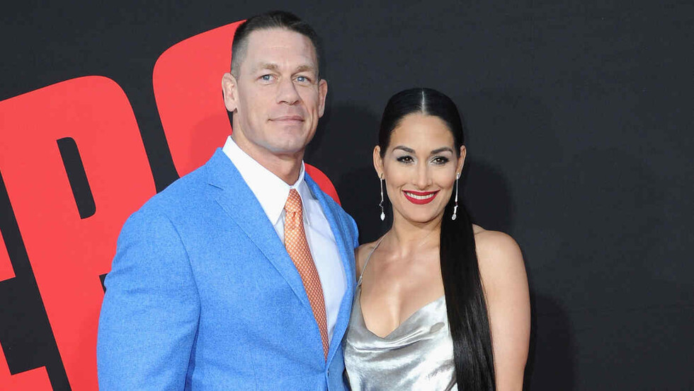 Cancela otra vez la boda a  John Cena