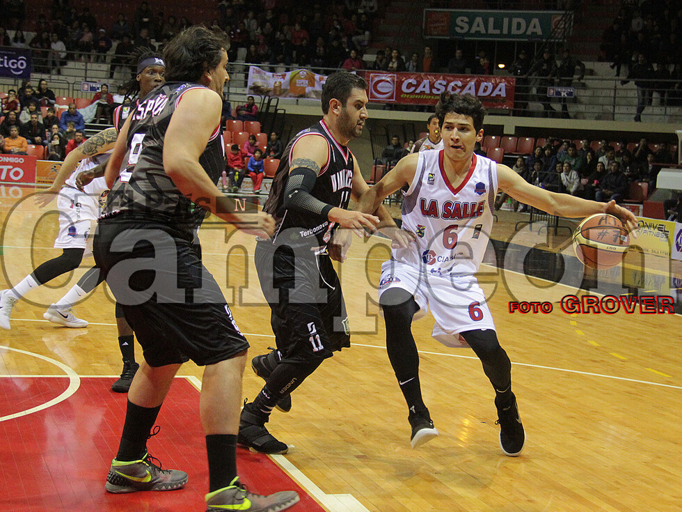 La Salle lidera su grupo, Vikingos sigue al fondo