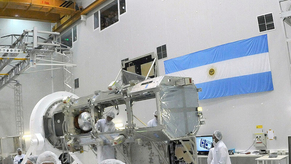 Argentina presenta su nuevo satélite para medir desastres naturales