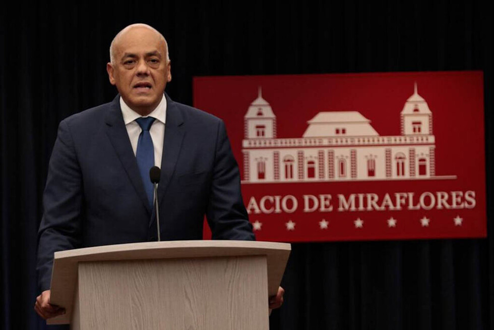 Encarcelan a implicados en el robo de la medalla